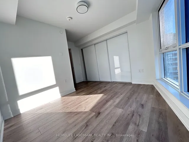 Additional image 19 of 585 Bloor St Unit 1122