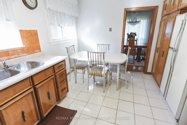 Additional image 16 of 2 Allonsius Dr