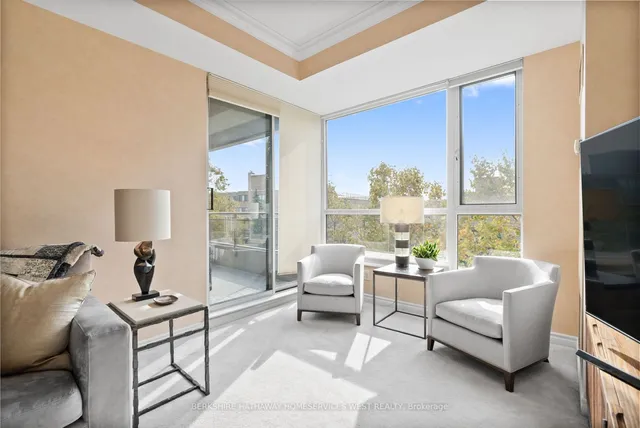 Additional image 9 of 2662 Bloor St Unit 403