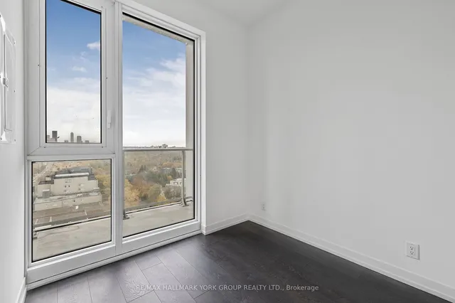 Additional image 7 of 2020 Bathurst St Unit PH 16