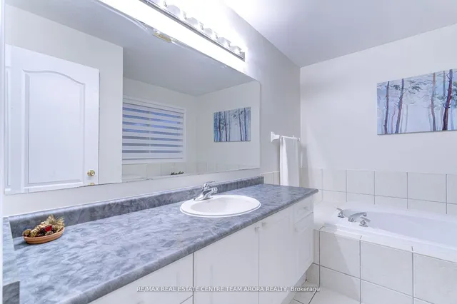 Additional image 17 of 11 Jessop Dr