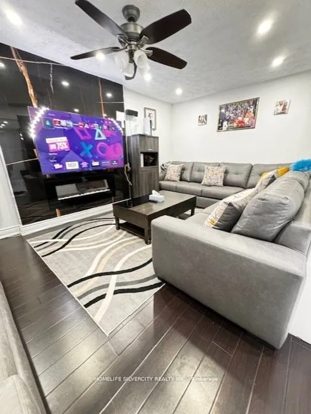 Additional image 8 of 32 Oaklea Blvd