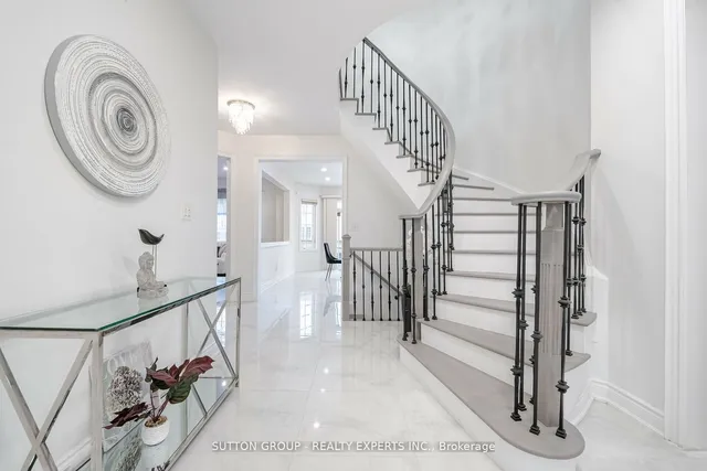 Additional image 16 of 8 Decorso Dr