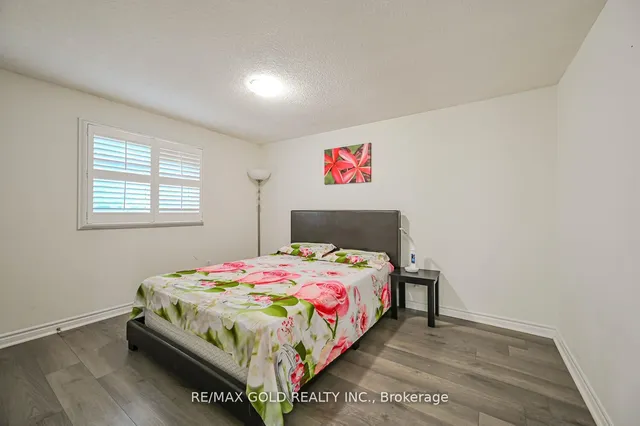 Additional image 18 of 36 Barr Cres