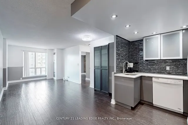 Additional image 5 of 8 Lee Centre Dr Unit 1013