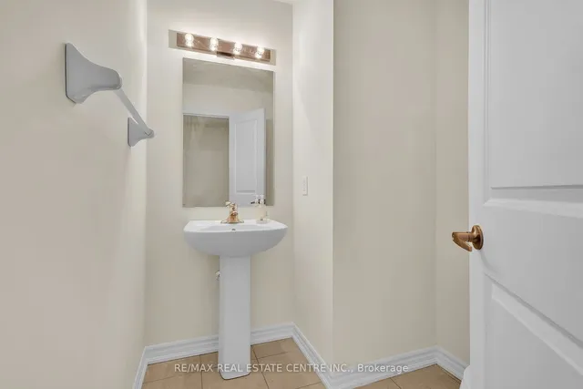 Additional image 14 of 10 Halliford Pl Unit 312