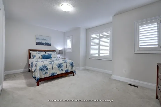 Additional image 31 of 119 Coastline Dr