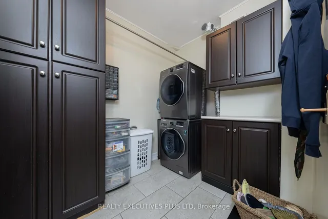 Additional image 26 of 188 Mill St Unit 410