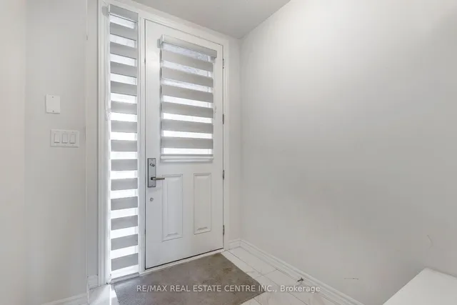 Additional image 3 of 17 Arcola St