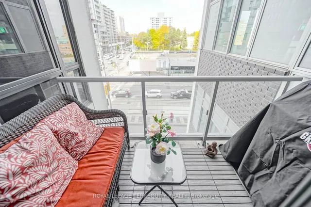 Additional image 28 of 501 St. Clair Ave Unit 301