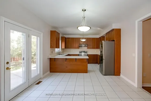Additional image 11 of 15 Vernet Cres