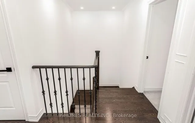 Additional image 4 of 70 Sky Harbour Dr