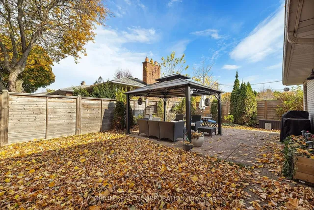 Additional image 26 of 2 Ashmount Cres