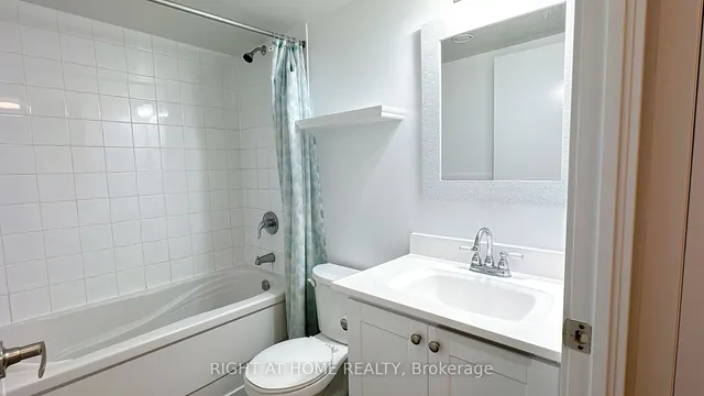 Additional image 25 of 816 Lansdowne Ave Unit 106