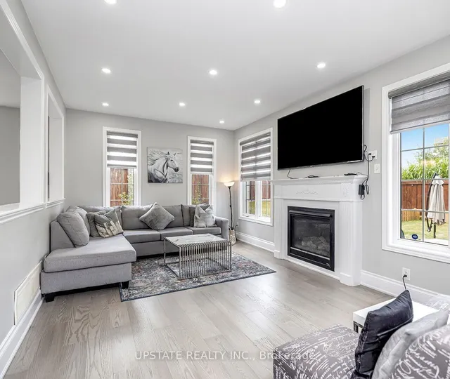 Additional image 18 of 8047 Financial Dr