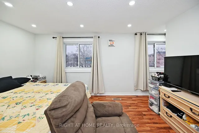Additional image 31 of 32 Barrington Cres