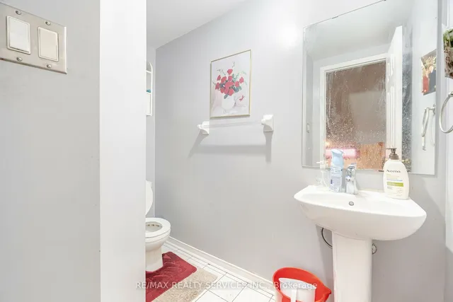 Additional image 15 of 77 Winners Circ