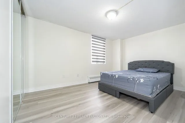 Additional image 26 of 25 Sunrise Ave Unit 1404