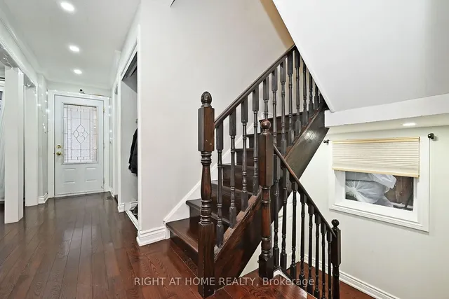 Additional image 34 of 32 Barrington Cres