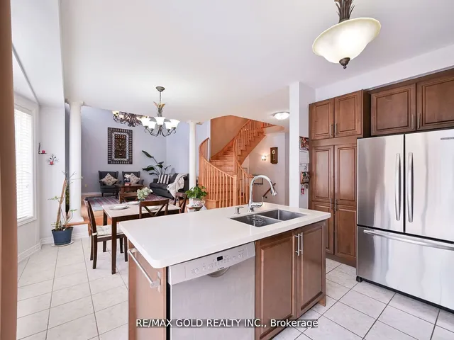 Additional image 15 of 25 Maverick Cres