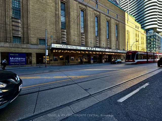 Additional image 17 of 167 Carlton St