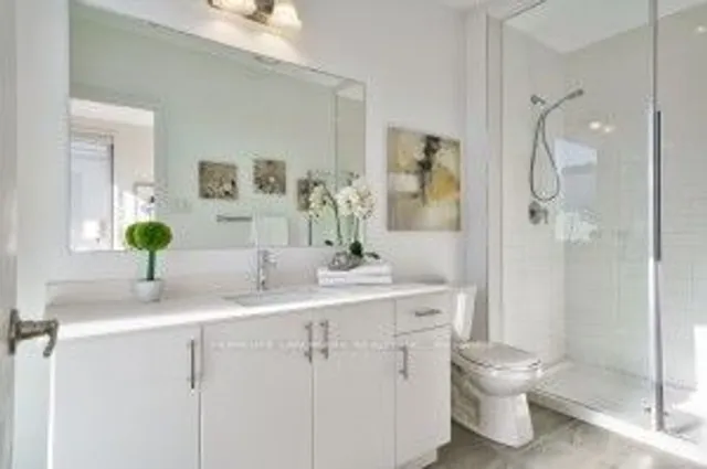 Additional image 23 of 51 Florence St Unit Th1