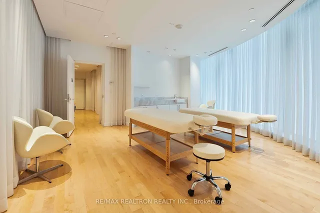 Additional image 30 of 14 York St Unit 2704