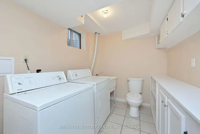 Additional image 3 of 63 Candy Cres