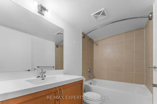 Additional image 6 of 830 Lawrence Ave Unit 729