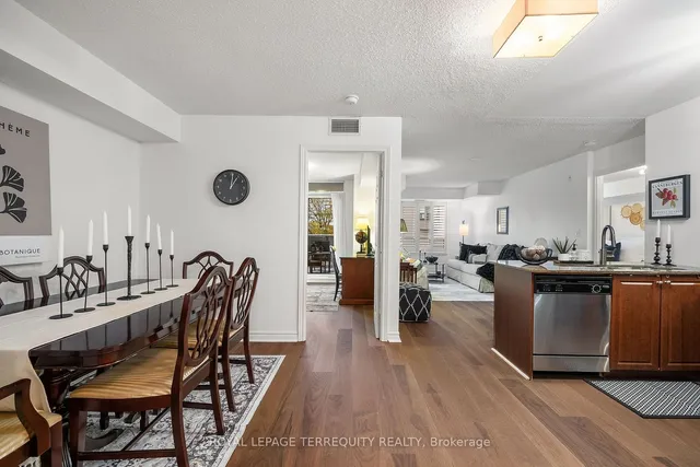 Additional image 6 of 225 Wellesley St Unit 216