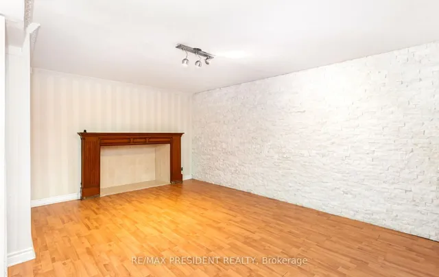 Additional image 32 of 3 Clayhall Cres