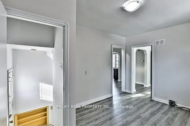Additional image 3 of 313 Sheppard Ave