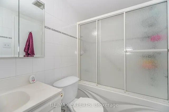 Additional image 25 of 25 Kensington Rd Unit 1407