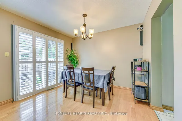 Additional image 11 of 42 Sandringham Crt