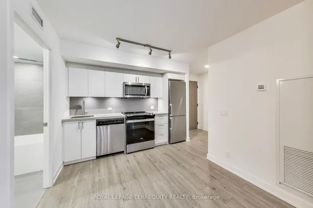 Additional image 10 of 30 Tretti Way Unit 702