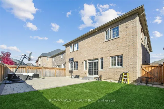 Additional image 12 of 4 Landview Rd