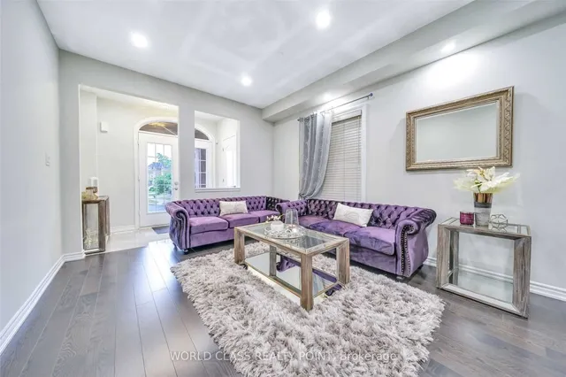 Additional image 6 of 14 Loomis Rd