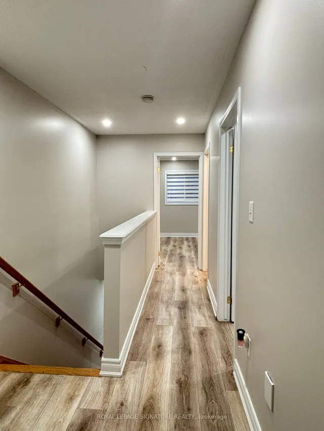 Additional image 20 of 17 Levida St