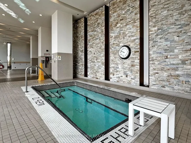 Additional image 27 of 19 Singer Crt Unit 1801B