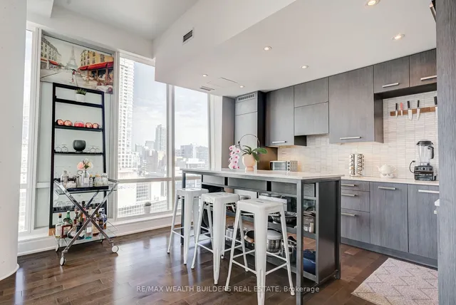 Additional image 8 of 8 The Esplanade Unit 2105