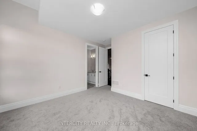 Additional image 25 of 65 Claremont Dr