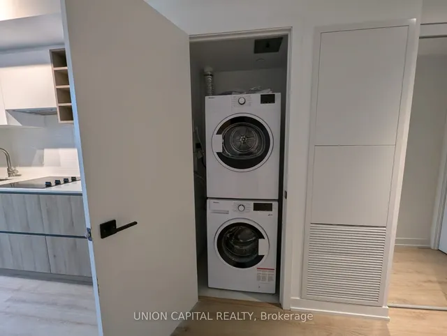 Additional image 6 of 319 Jarvis St Unit 803