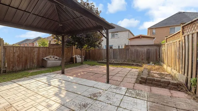 Additional image 39 of 42 Caruso Dr