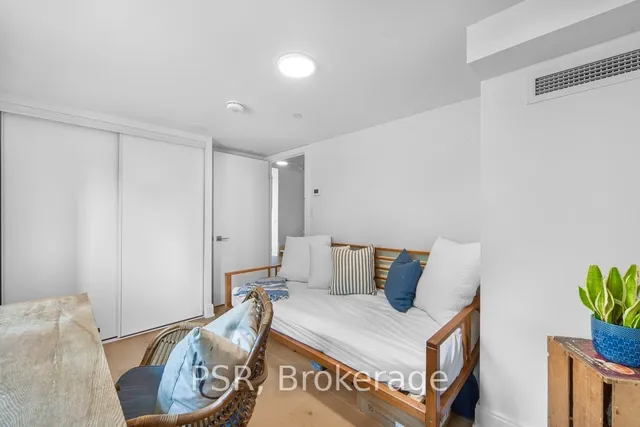 Additional image 25 of 430 Roncesvalles Ave Unit 105