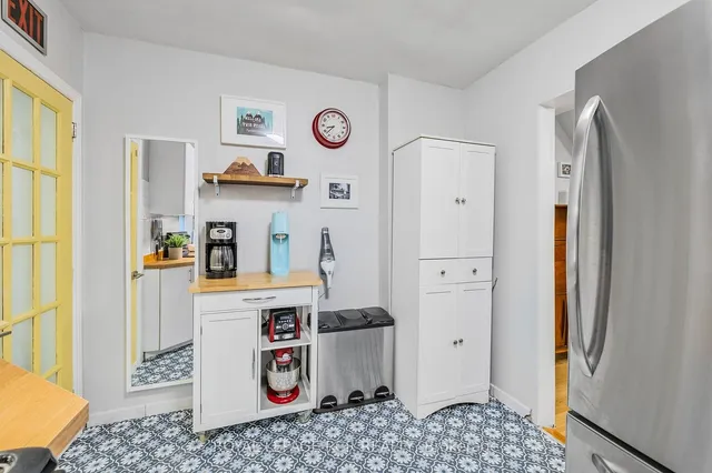 Additional image 18 of 391 Kingston Rd