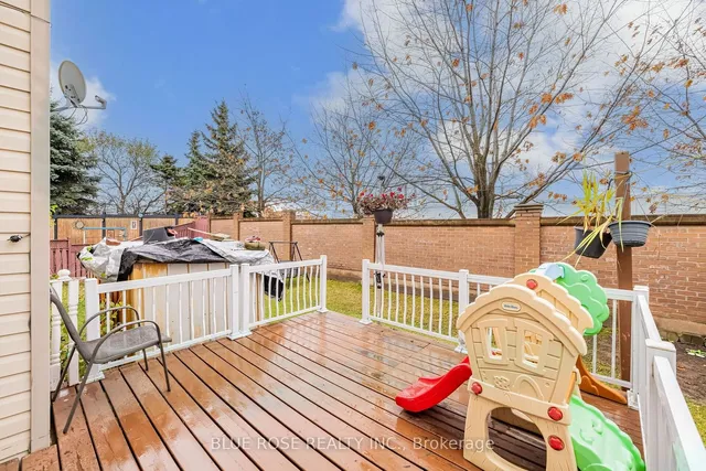 Additional image 32 of 24 Seaside Circ