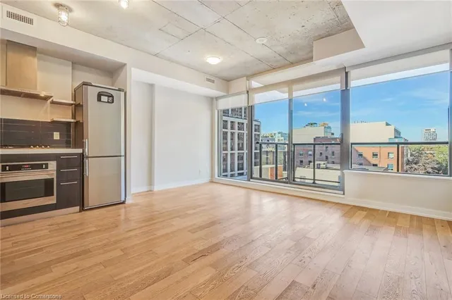 Additional image 30 of 461 Adelaide St Unit 730