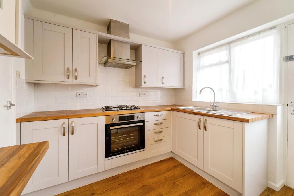 Additional image 15 of Hall Park Avenue, Burnley, Lancashire, BB10