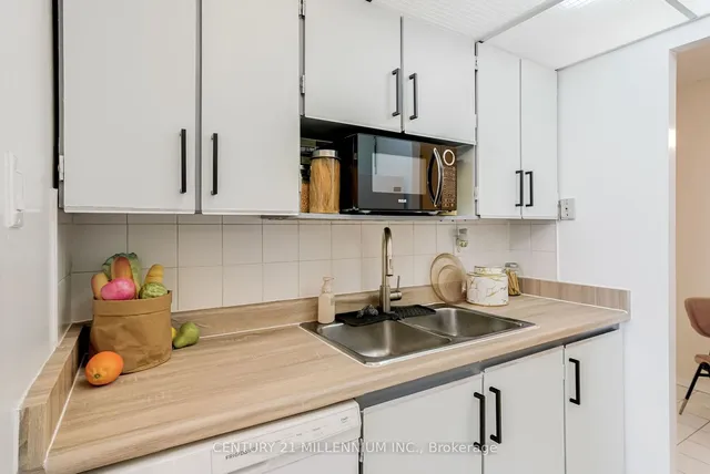 Additional image 20 of 4 Lisa St Unit 1210