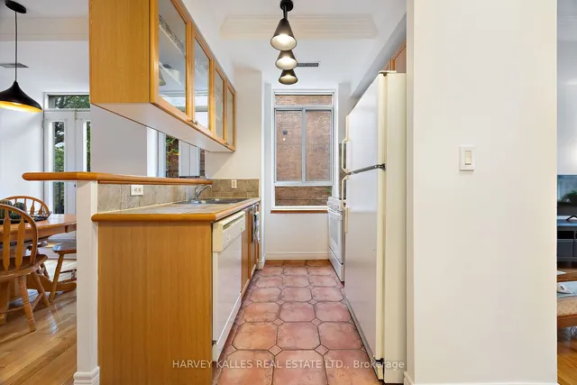 Additional image 11 of 135 Maitland St Unit 205